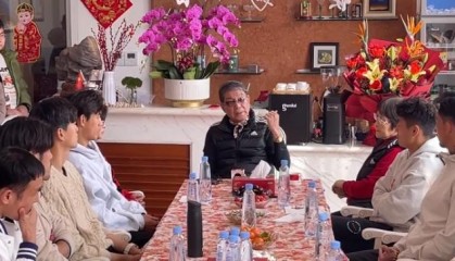 星空体育中国官网-徐根宝携众国脚总结亚洲杯：中国足球提高认知